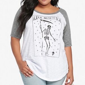 New! Torrid‎ sz 2 Raglan Skeleton La Muerte Lotería Tee 2X